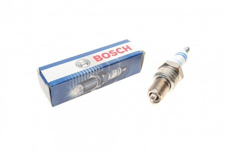 Свеча зажигания wr8dce 0.8 nickel (volga, daewoo lanos) BOSCH 0242229656