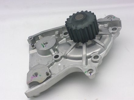 Насос водяной mazda GMB GWMZ-32A