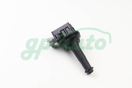 Катушка зажигания FOCUS/MONDEO/C30/C70 /S40/V70 2.0-2.5 99- HELLA 5DA193175-801